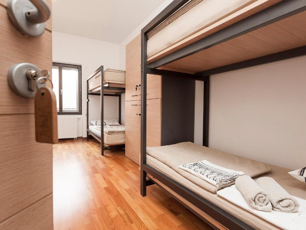 Hostel Situla Novo Mesto Phòng bức ảnh